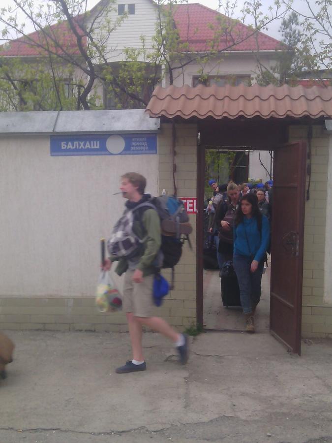 Ostello Shymhostle Shymkent Esterno foto