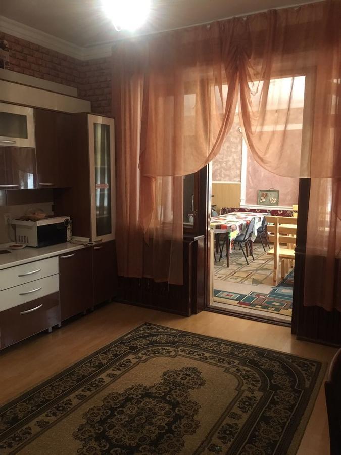 Ostello Shymhostle Shymkent Esterno foto