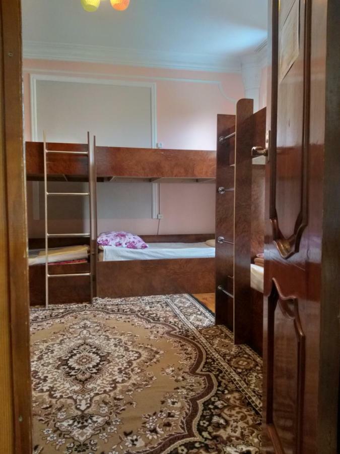 Ostello Shymhostle Shymkent Esterno foto