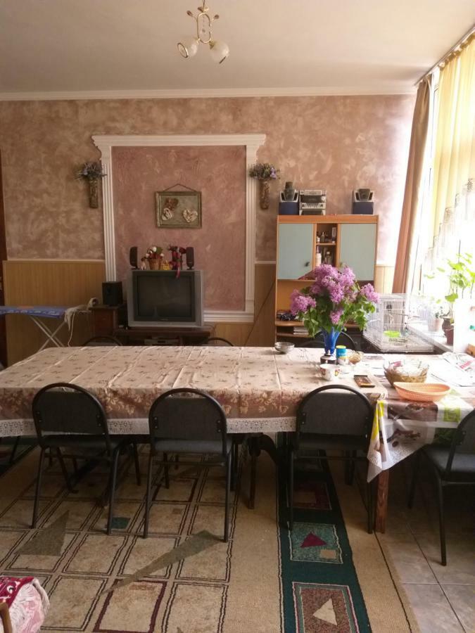 Ostello Shymhostle Shymkent Esterno foto